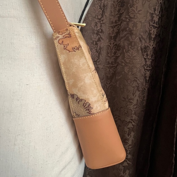 Alviero Martini World Map Neutral Tone Shoulder Bag I CLASSE Design Like New - Picture 4 of 9